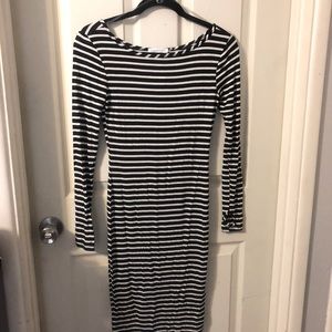 NWT. Nordstrom Rack “Socialite” L/ Striped Dress
